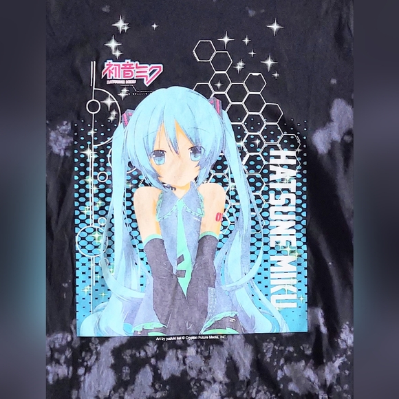 Hatsune Miku Black Bleach Wash Graphic Tee Size Medium 100% Cotton - Picture 2 of 6